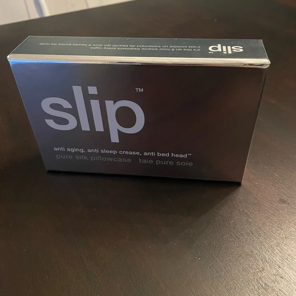 slip Pure Silk Pillowcase With Matching Eye Mask in Silver